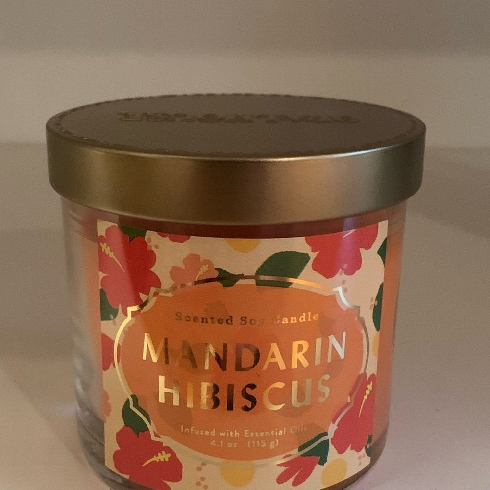 Mandarin Hibiscous Soy Candle Essential Oil infused
